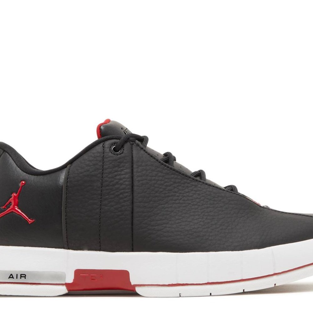 Nike Air Jordan Team Elite TE 2 Low Black Red 100% Auth Us size 9.5